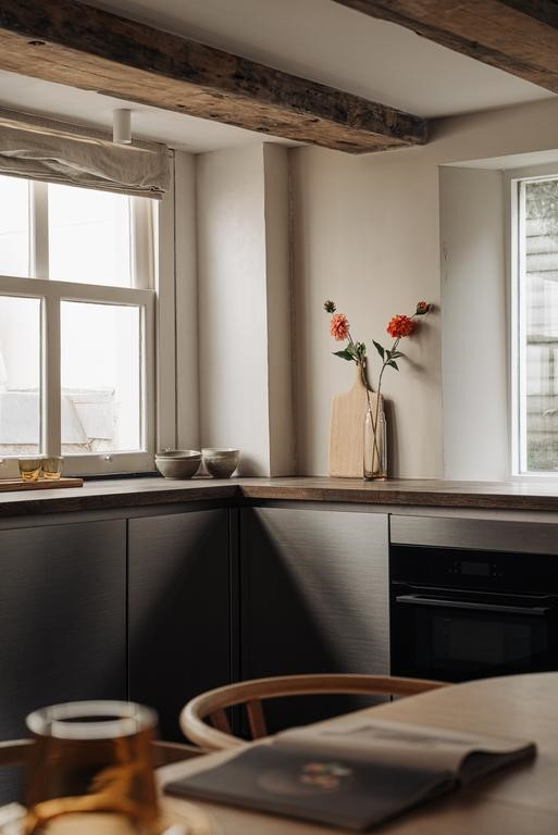 Appartement te huur: Kromme Waal 29E, Amsterdam
