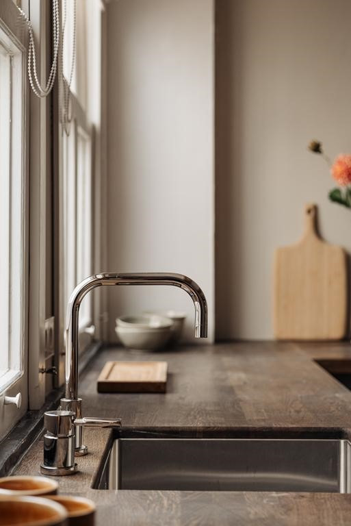 Appartement te huur: Kromme Waal 29E, Amsterdam