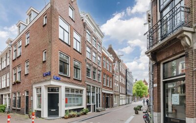 Korte Koningsstraat 25