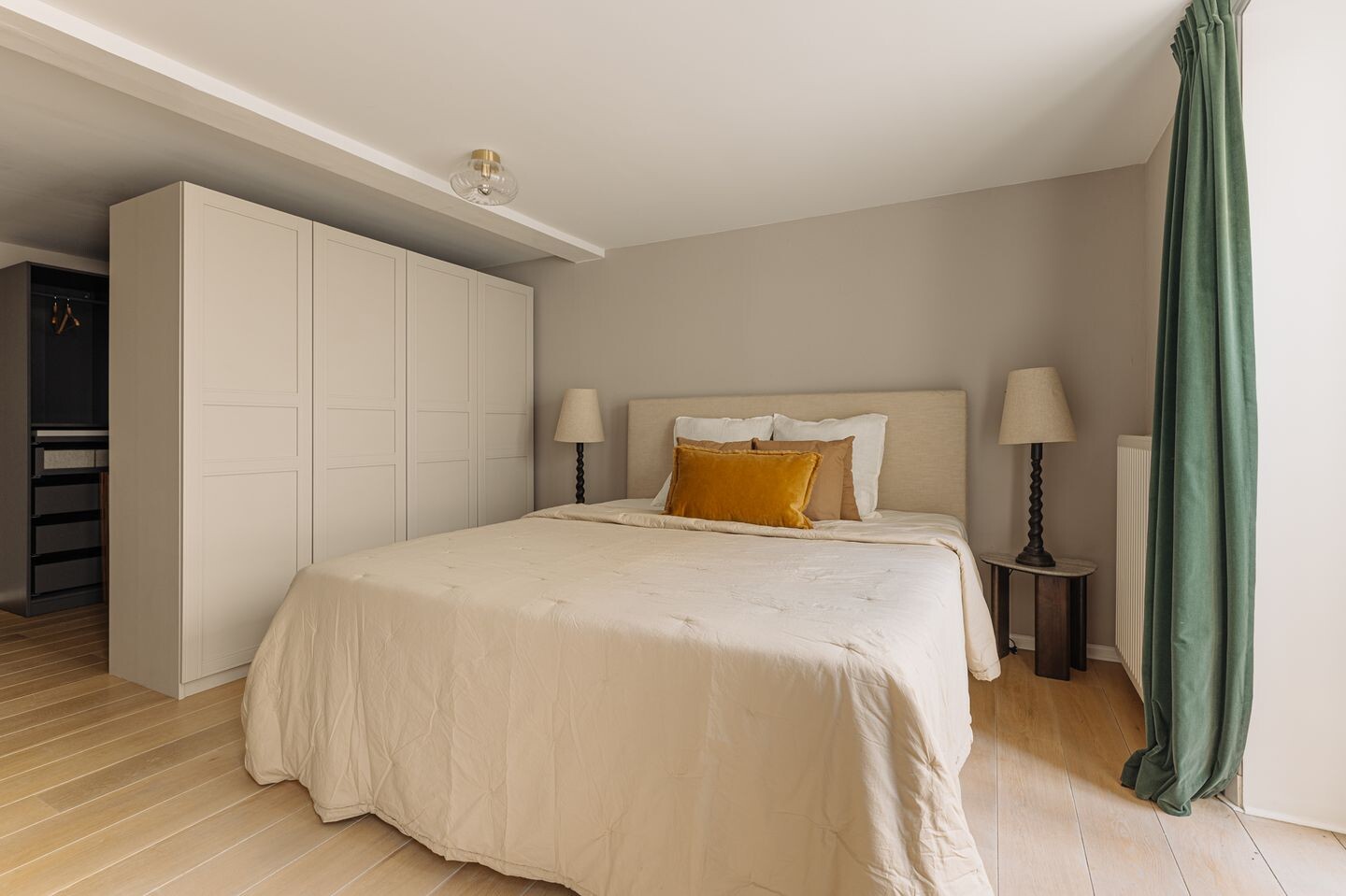 Appartement te koop: Houtkopersburgwal 14, Amsterdam
