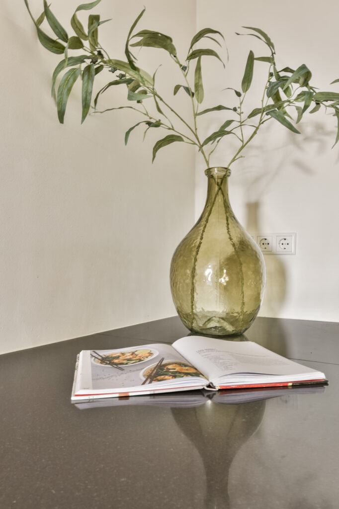 Appartement te koop: Valkenburgerstraat 22F, Amsterdam