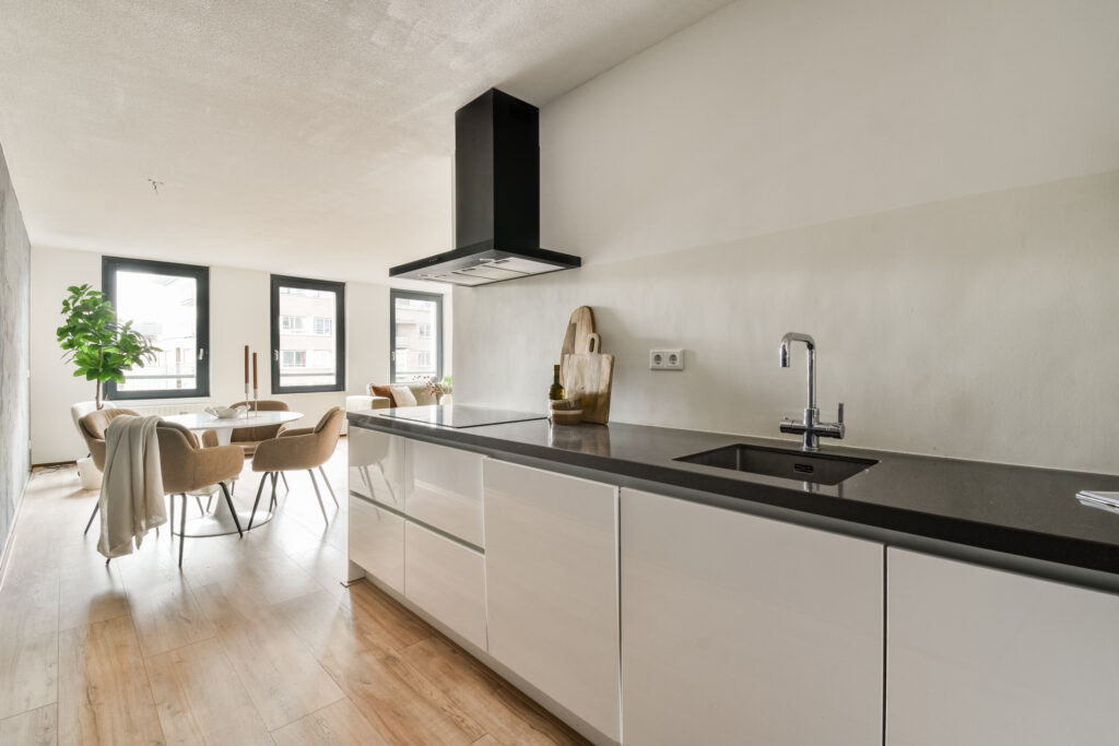 Appartement te koop: Valkenburgerstraat 22F, Amsterdam