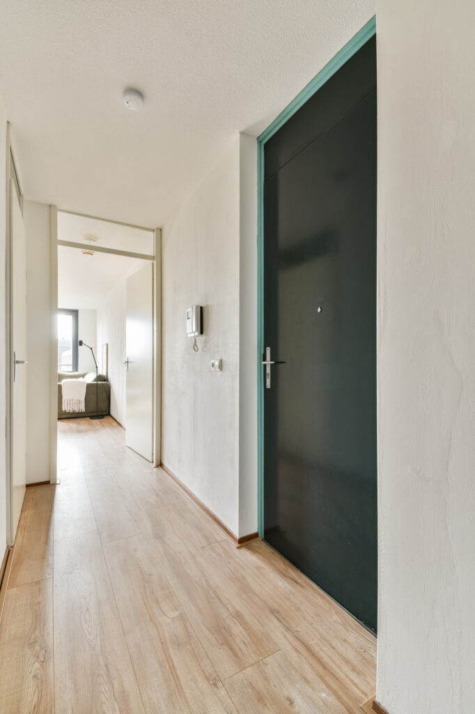 Appartement te koop: Valkenburgerstraat 22F, Amsterdam