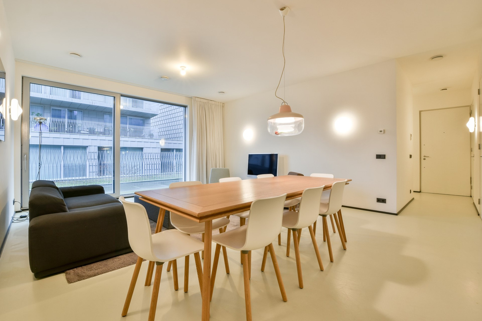 Appartement te huur: Valkenburgerstraat 132F, Amsterdam