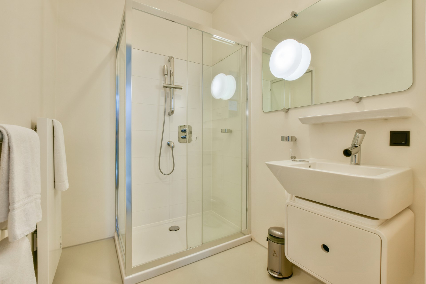 Appartement te huur: Valkenburgerstraat 132F, Amsterdam