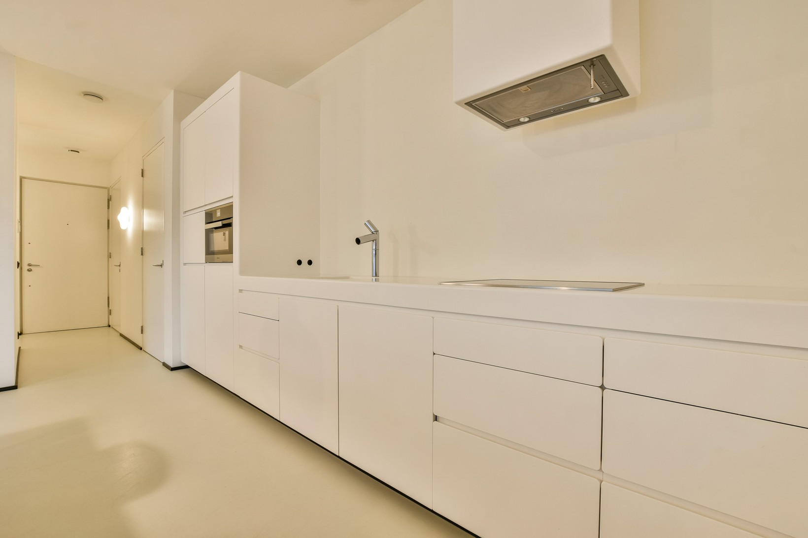 Appartement te huur: Valkenburgerstraat 132F, Amsterdam