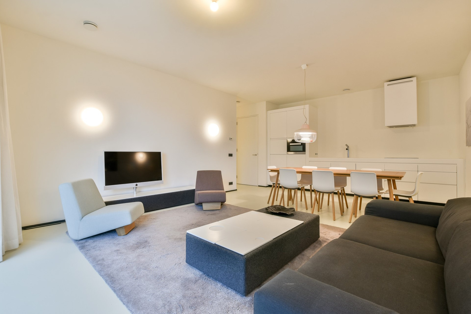 Appartement te huur: Valkenburgerstraat 132F, Amsterdam