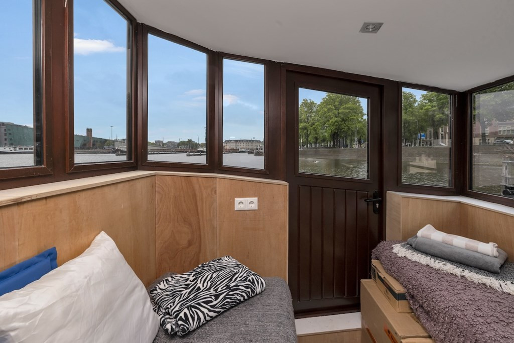 Tussenwoning te koop: Prins Hendrikkade 550, Amsterdam