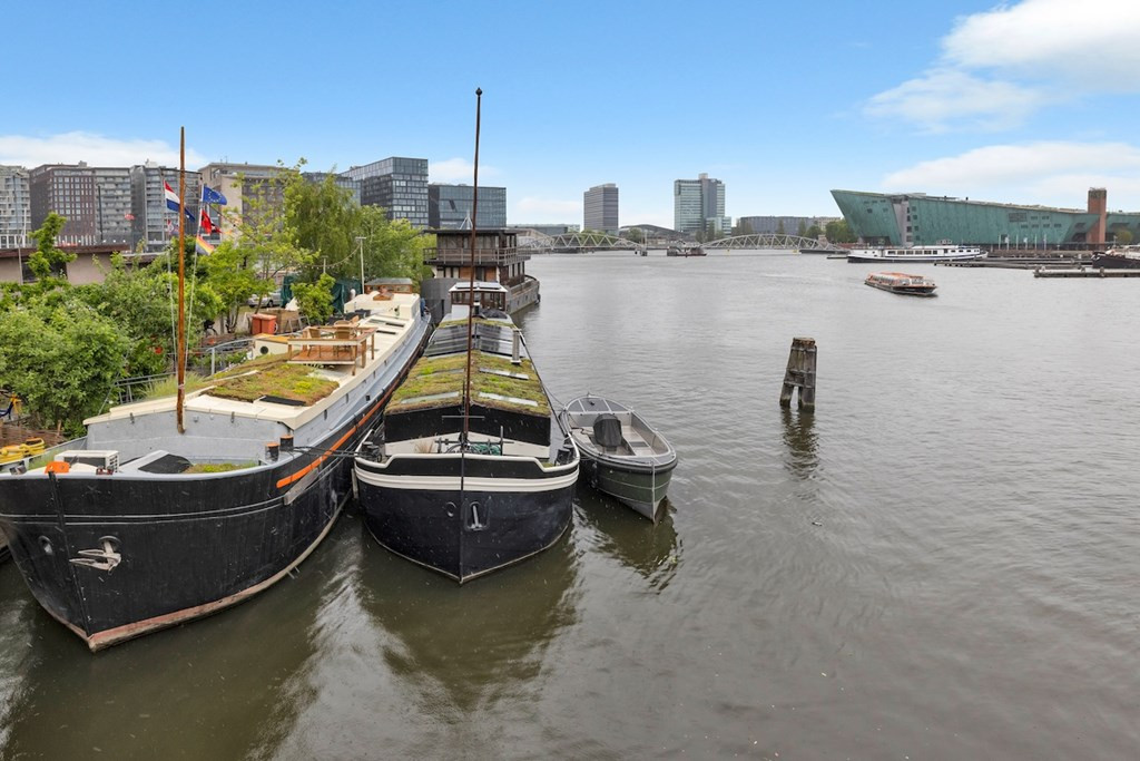 Tussenwoning te koop: Prins Hendrikkade 550, Amsterdam
