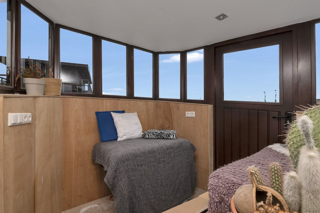Tussenwoning te koop: Prins Hendrikkade 550, Amsterdam