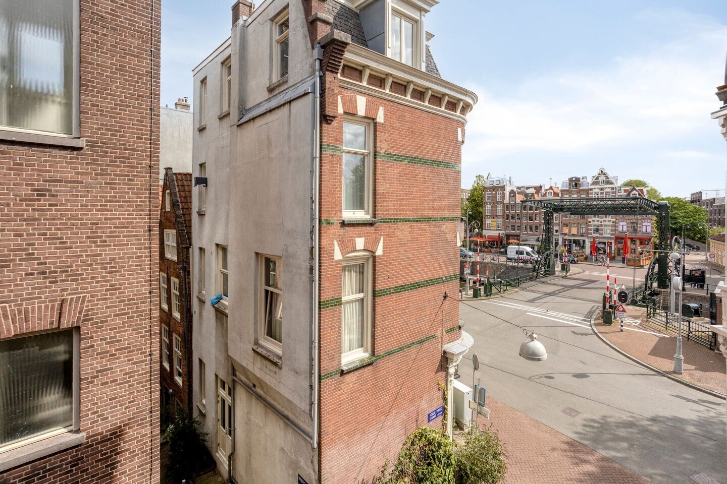 Appartement te koop: Foeliedwarsstraat 84, Amsterdam