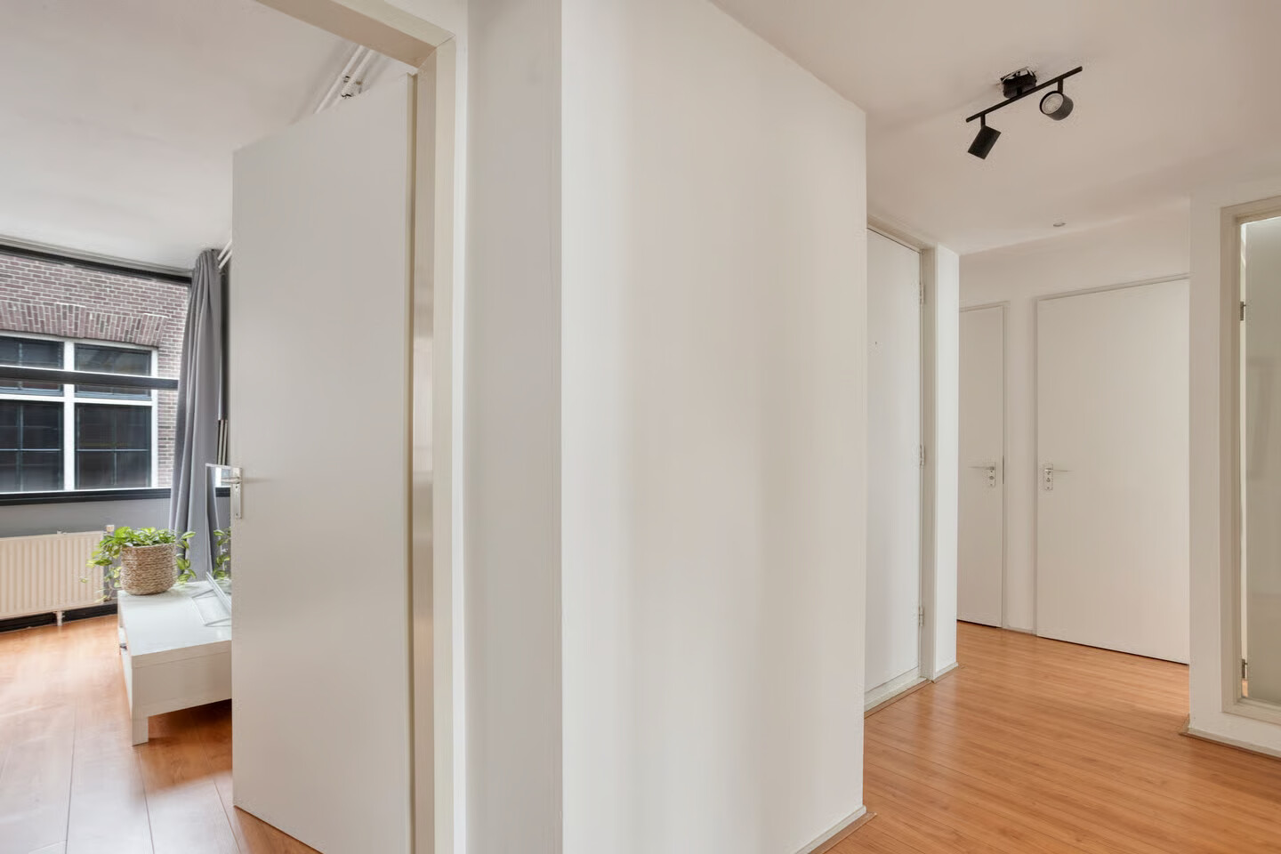 Appartement te koop: Foeliedwarsstraat 84, Amsterdam