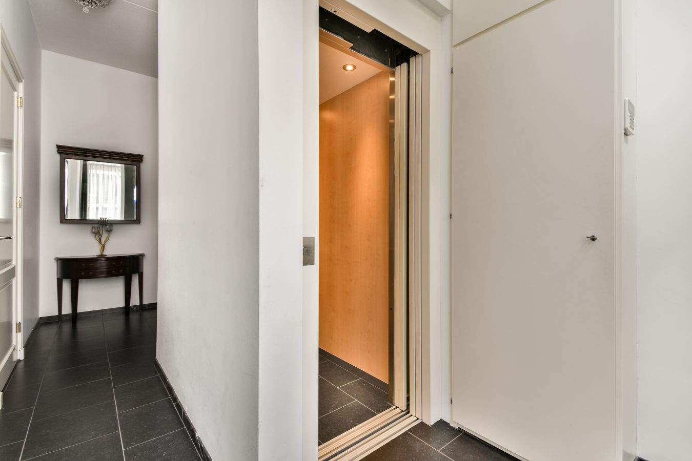 Tussenwoning te koop: Rapenburg 25, Amsterdam