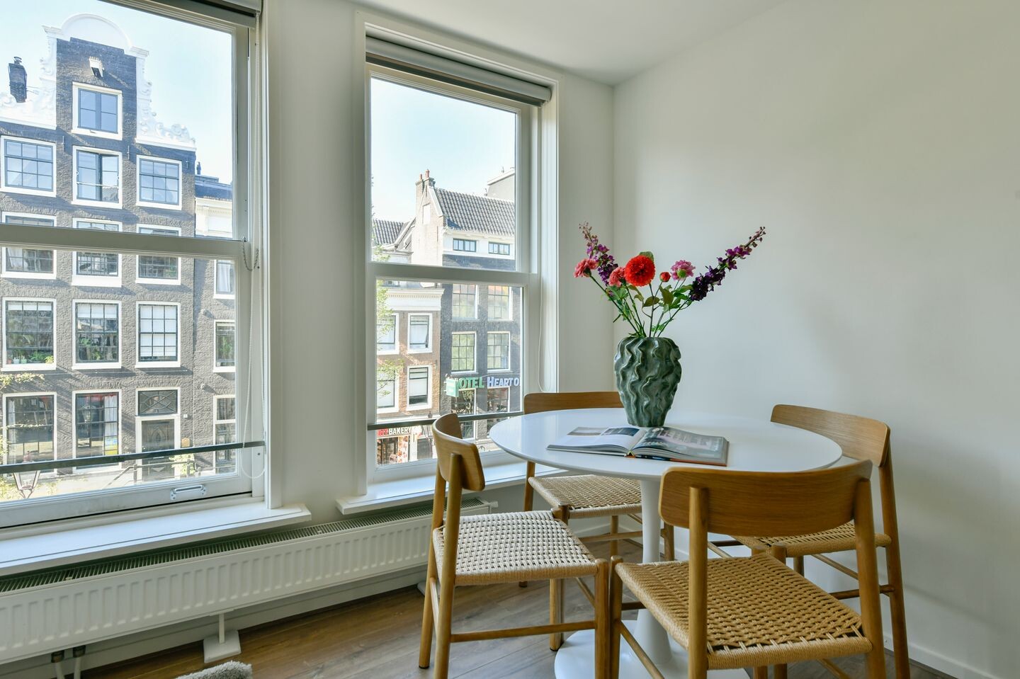 Studio te koop: Oudezijds Achterburgwal 127-2, Amsterdam