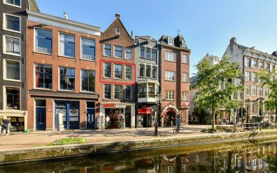 Oudezijds Achterburgwal 127-2