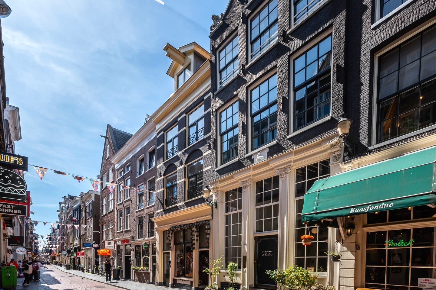 Appartement te koop: Warmoesstraat 18E, Amsterdam