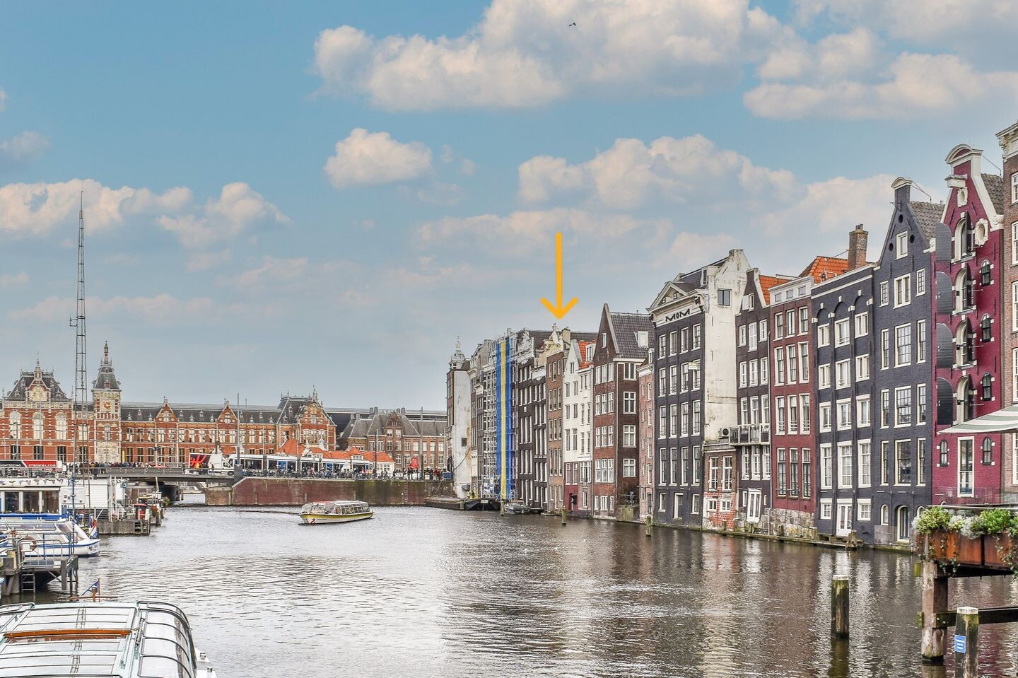 Appartement te koop: Warmoesstraat 18E, Amsterdam