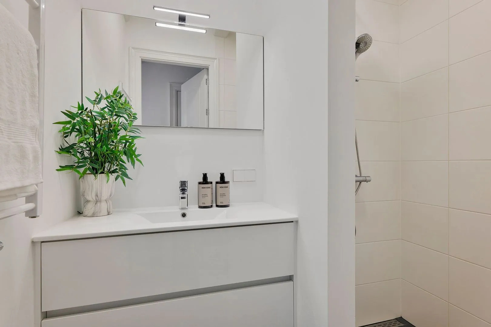 Appartement te koop: Nieuwendijk 95-2, Amsterdam