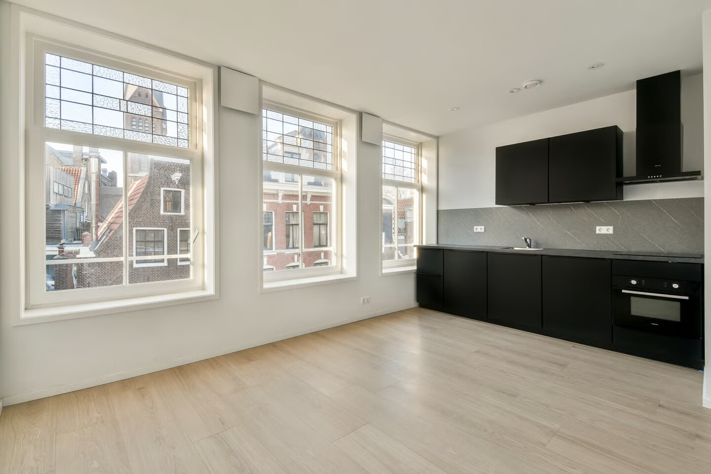 Studio te koop: Buiten Brouwersstraat 19-3, Amsterdam