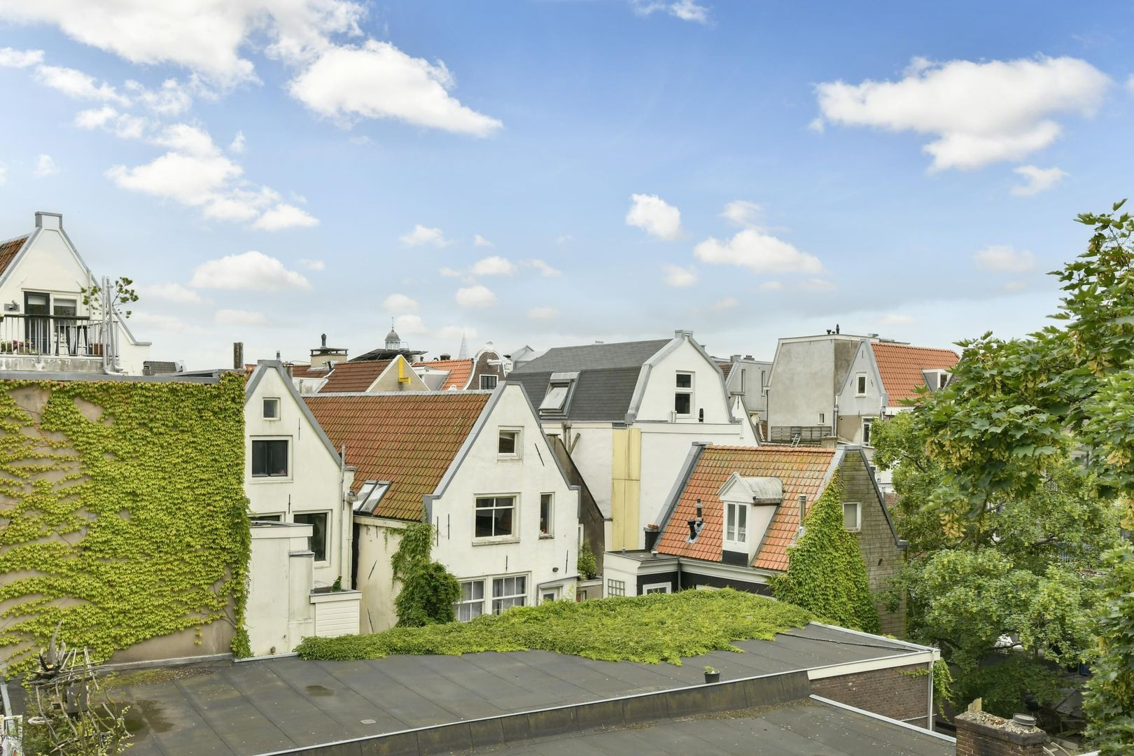 Studio te koop: Haarlemmer Houttuinen 45H, Amsterdam