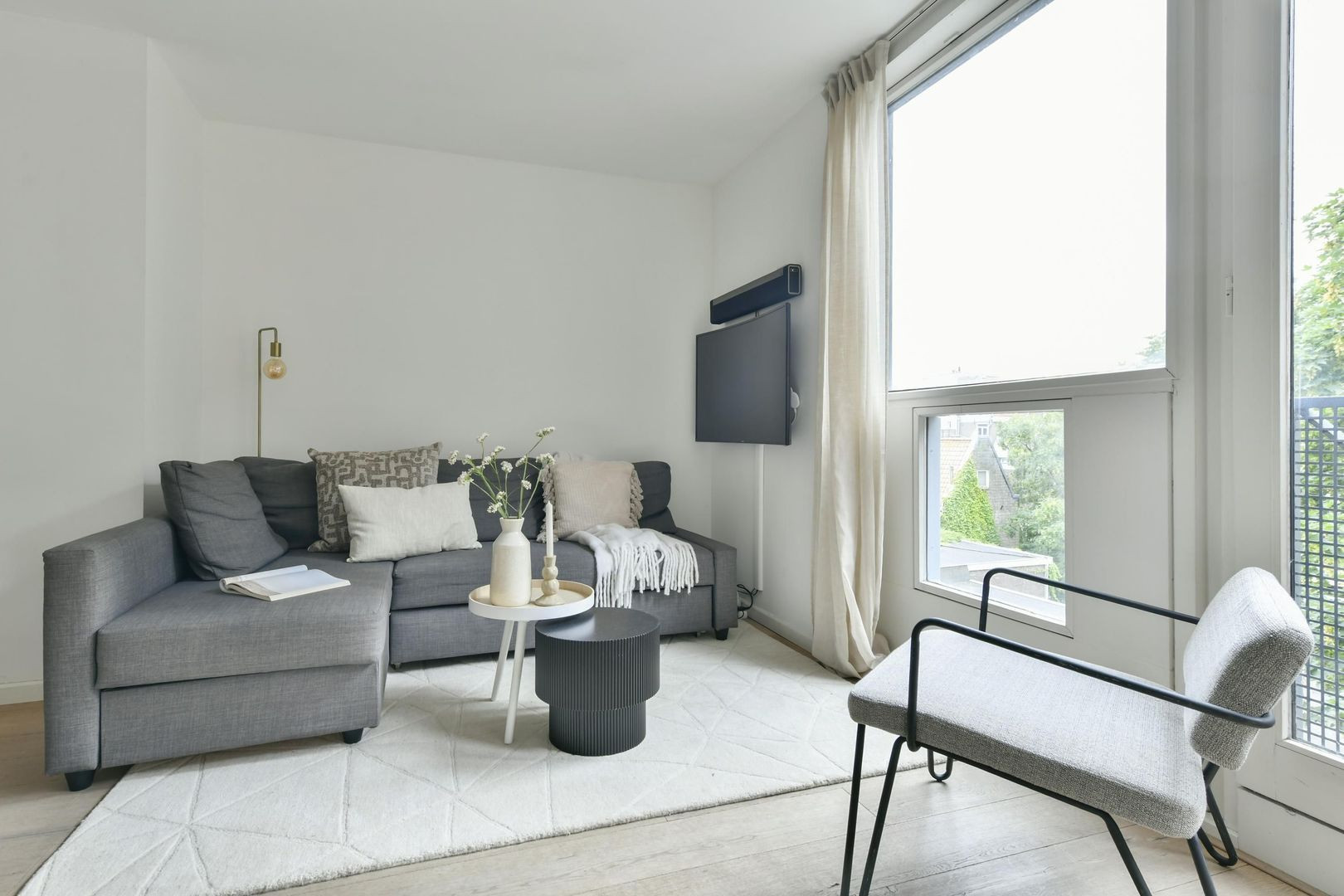 Studio te koop: Haarlemmer Houttuinen 45H, Amsterdam