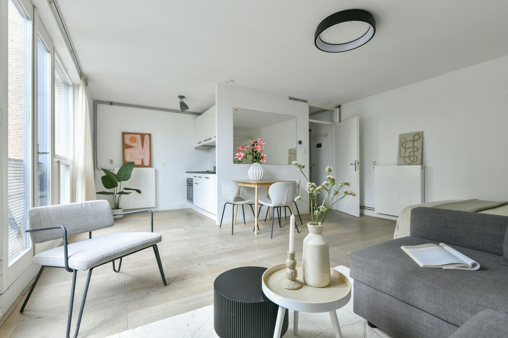 Studio te koop: Haarlemmer Houttuinen 45H, Amsterdam
