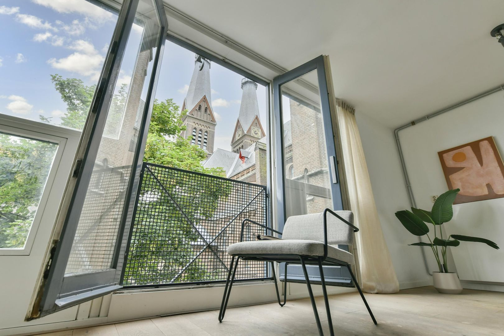 Studio te koop: Haarlemmer Houttuinen 45H, Amsterdam