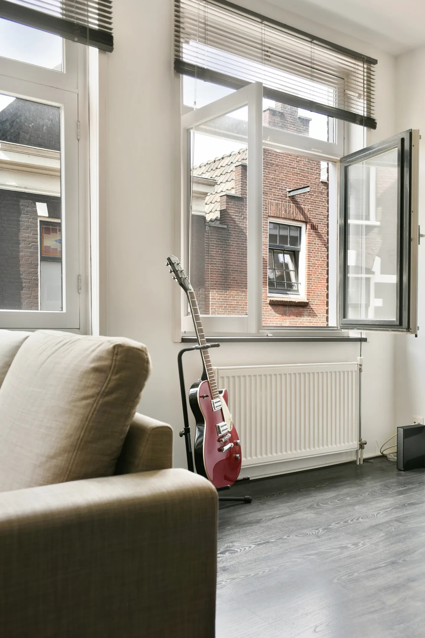 Studio te koop: Binnen Oranjestraat 19-2, Amsterdam