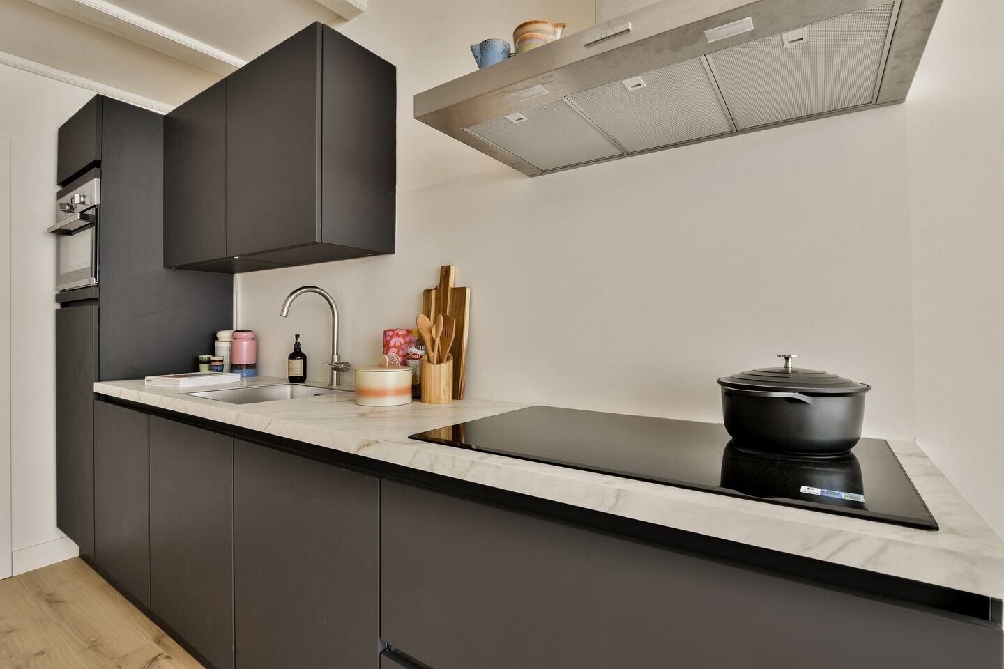 Studio te koop: Haarlemmerdijk 91-1, Amsterdam