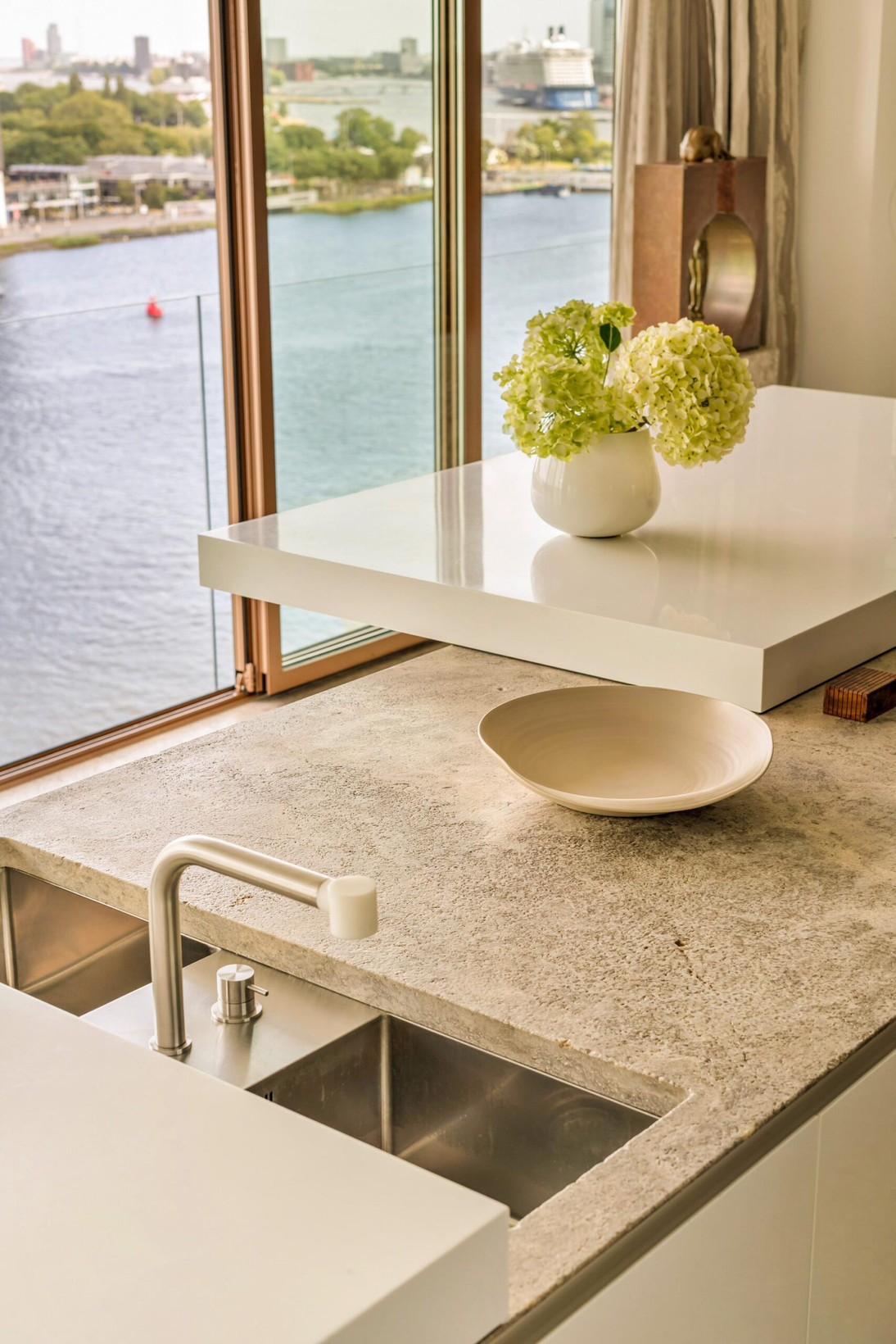 Appartement te koop: IJdok 151, Amsterdam