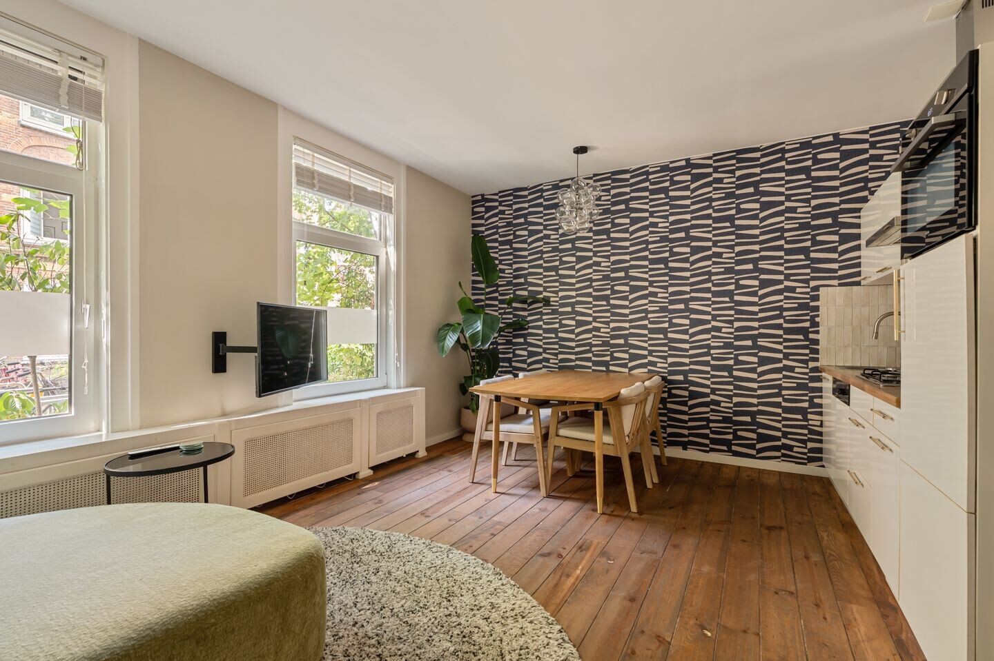 Studio te koop: Dirk Hartoghstraat 64, Amsterdam