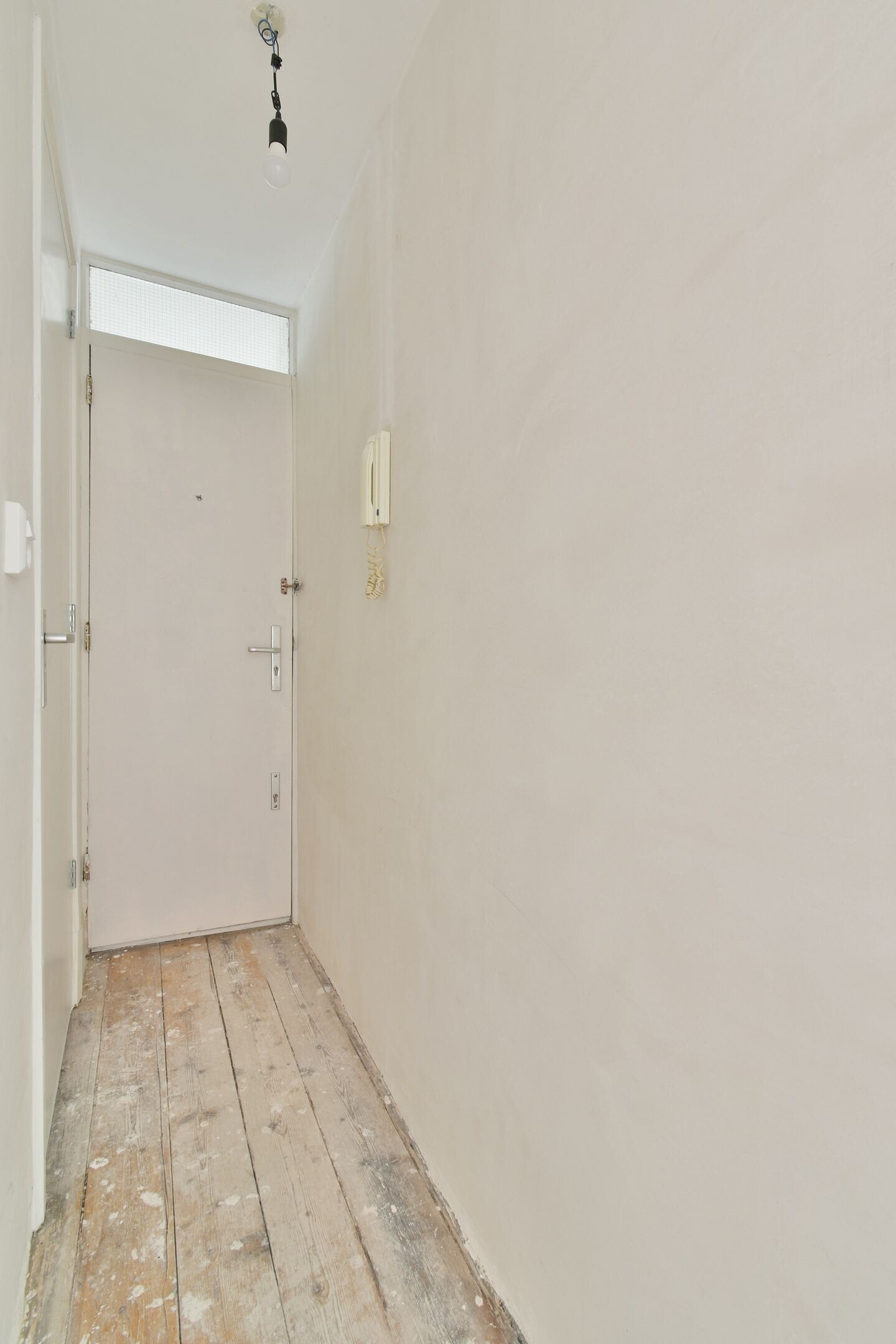 Studio te koop: Spaarndammerstraat 65-2, Amsterdam