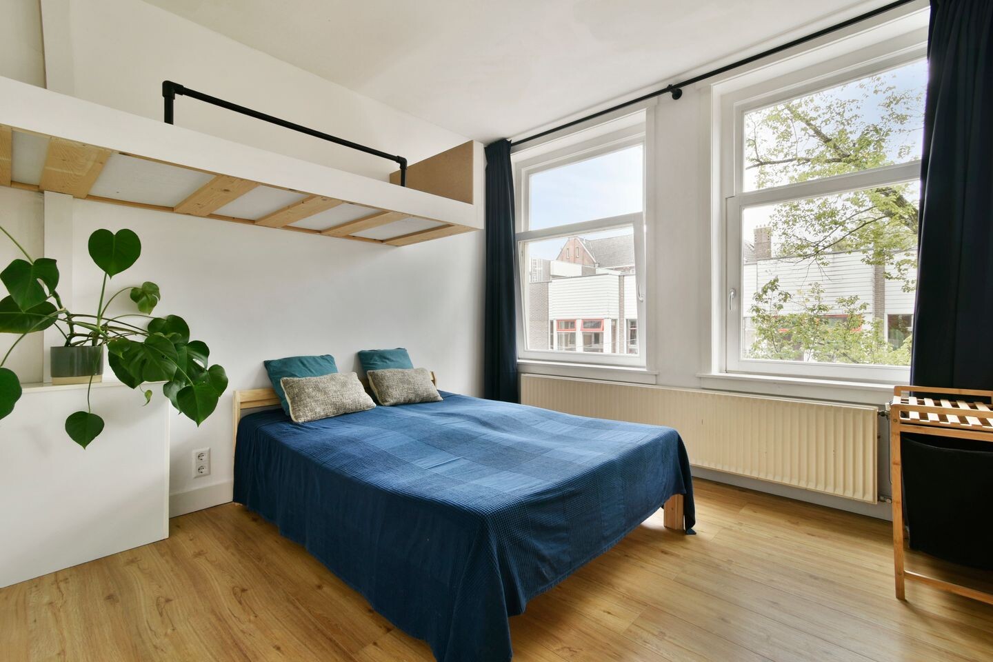 Studio te koop: Zaandijkstraat 10-2, Amsterdam