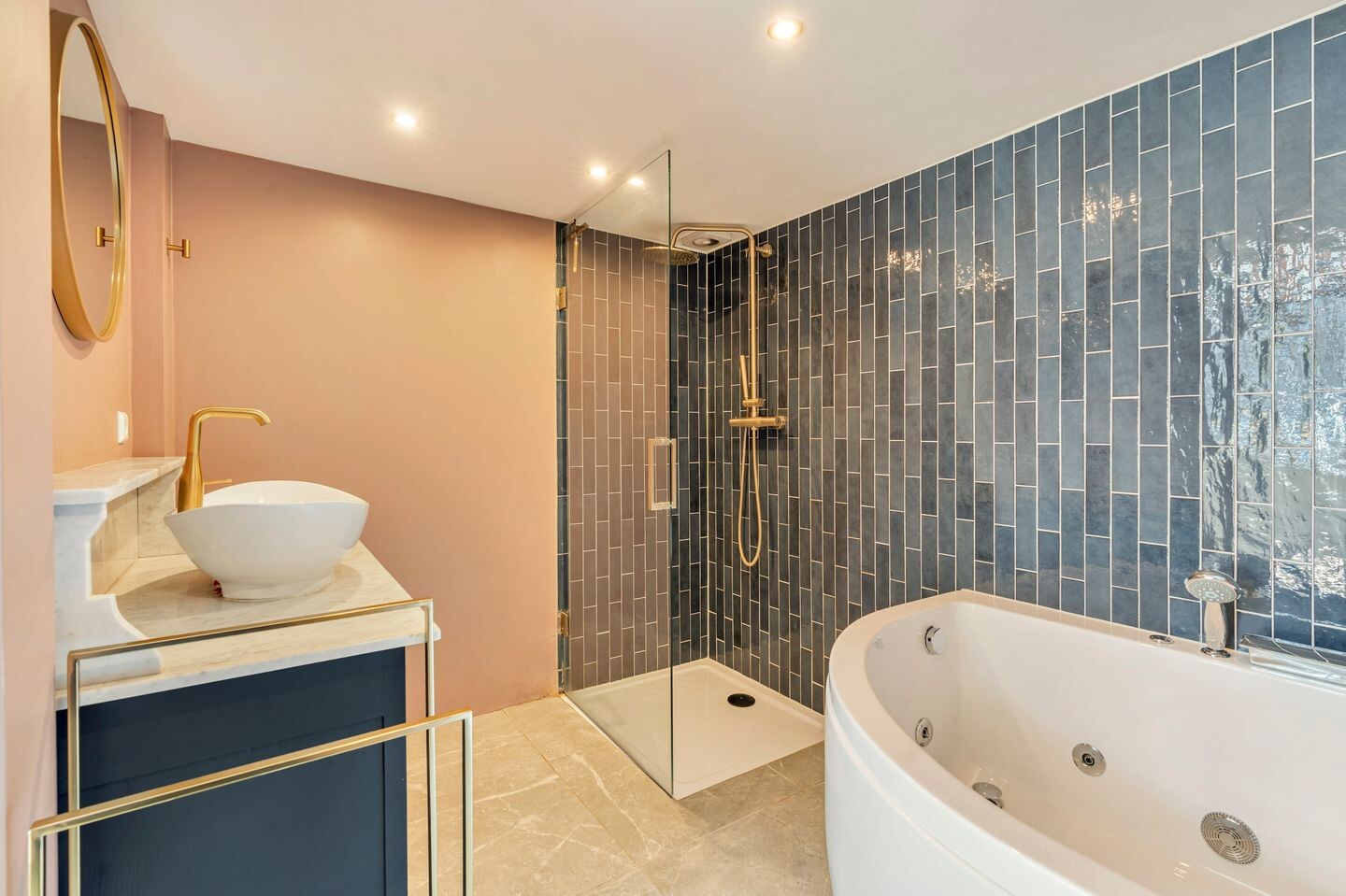 Appartement te koop: Houthavenkade 148, Amsterdam