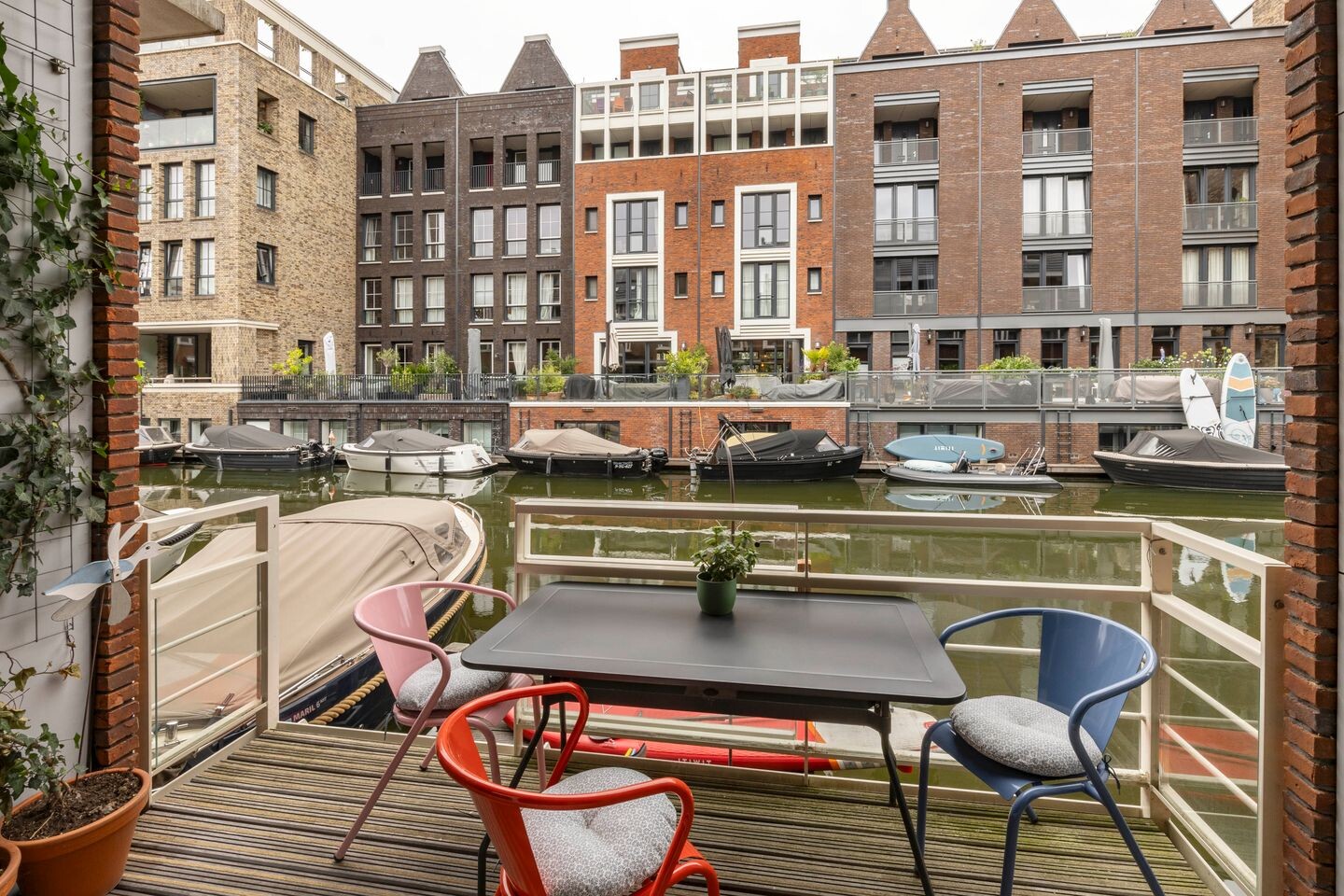 Tussenwoning te koop: Stettineiland 29, Amsterdam