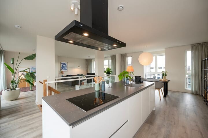 Appartement te koop: Narva-eiland 143, Amsterdam