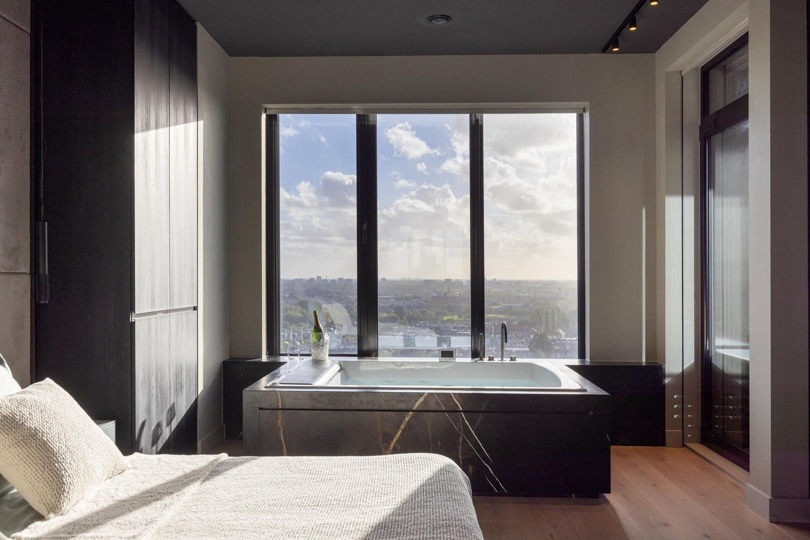 Appartement te koop: Pontsteiger 133, Amsterdam