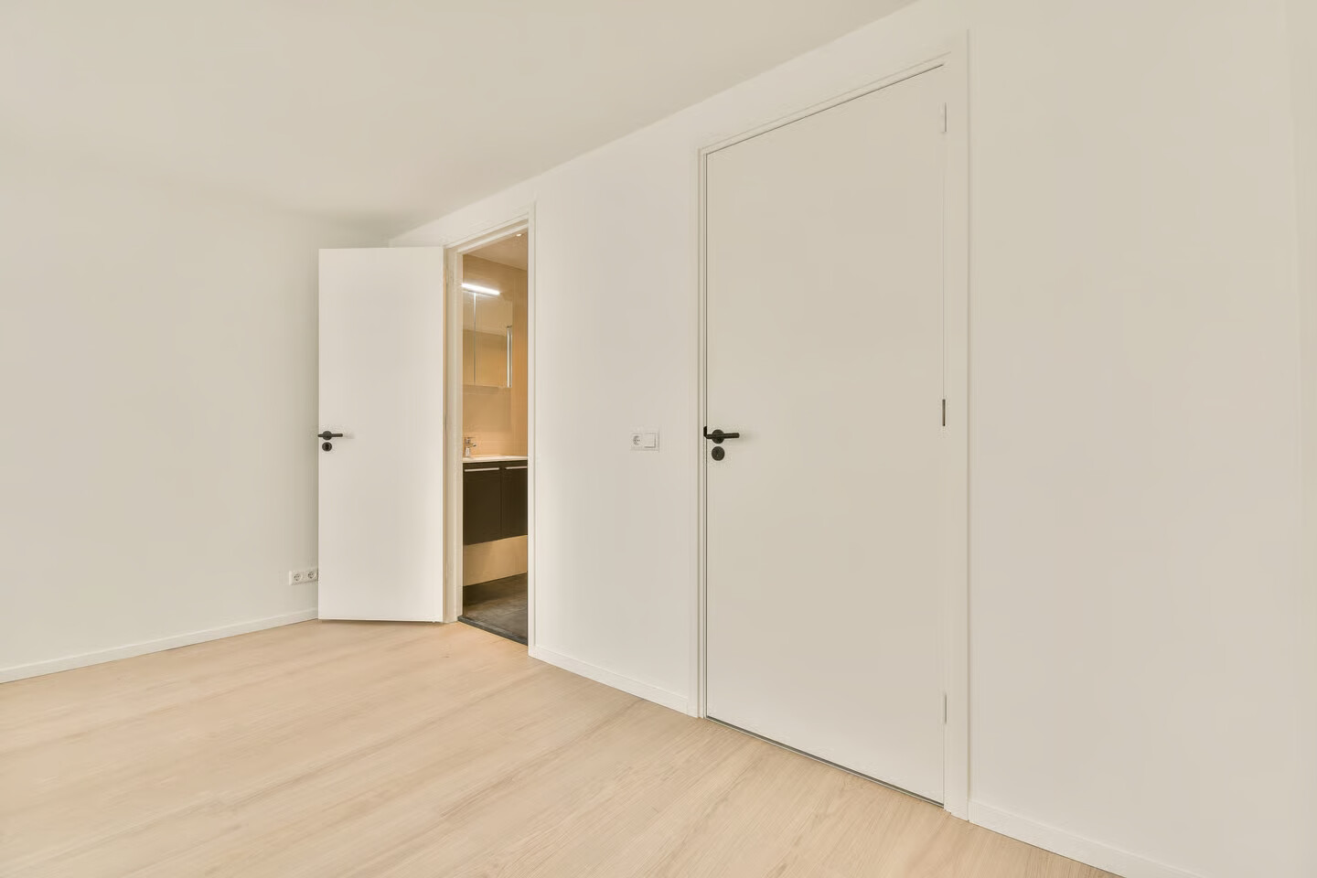 Studio te koop: Egelantiersstraat 168-2, Amsterdam