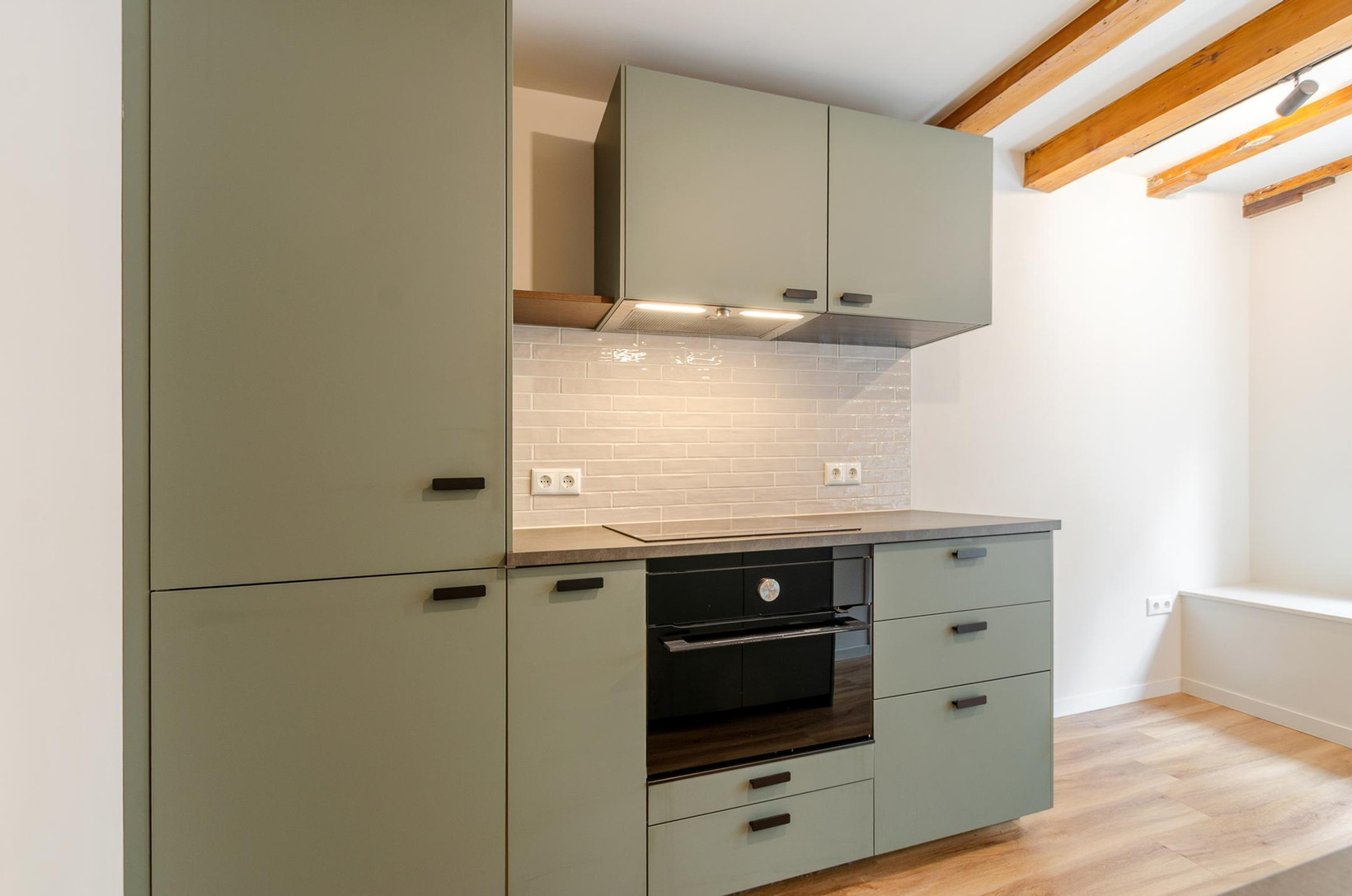 Studio te koop: Eerste Leliedwarsstraat 15-1, Amsterdam