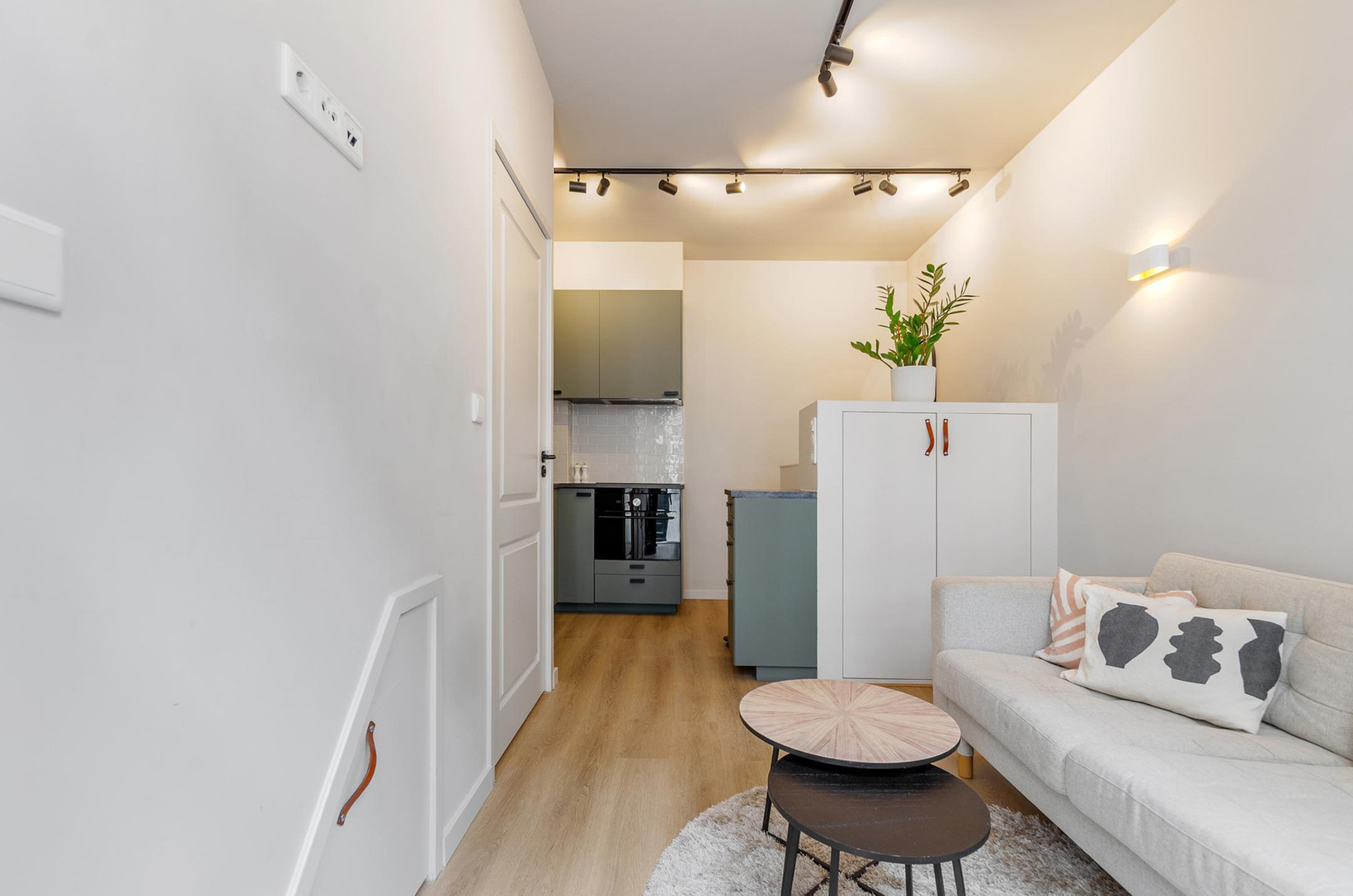 Studio te koop: Eerste Leliedwarsstraat 15O, Amsterdam
