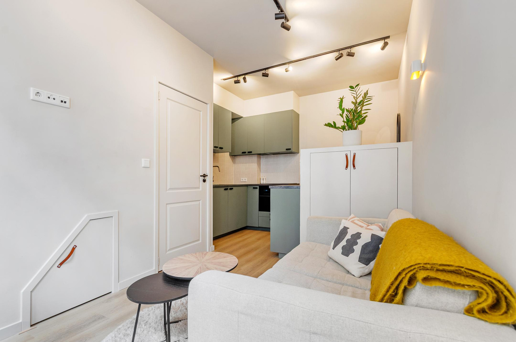 Studio te koop: Eerste Leliedwarsstraat 15O, Amsterdam
