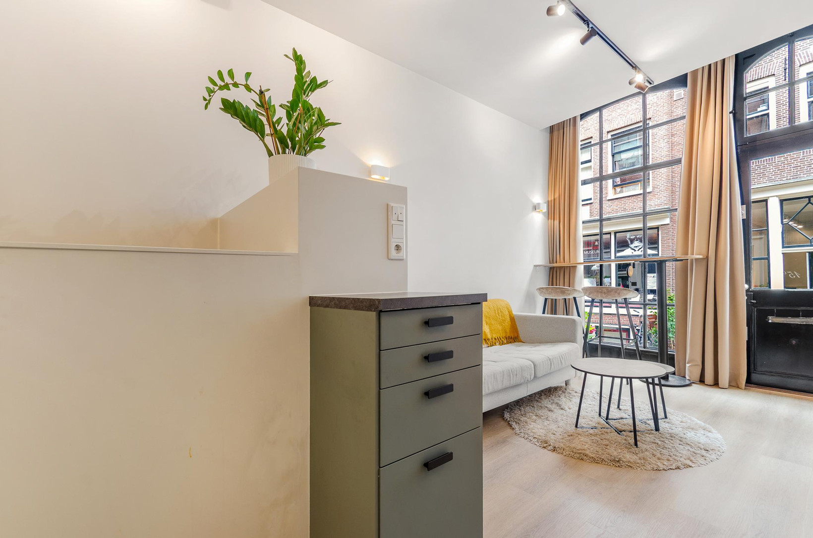 Studio te koop: Eerste Leliedwarsstraat 15O, Amsterdam