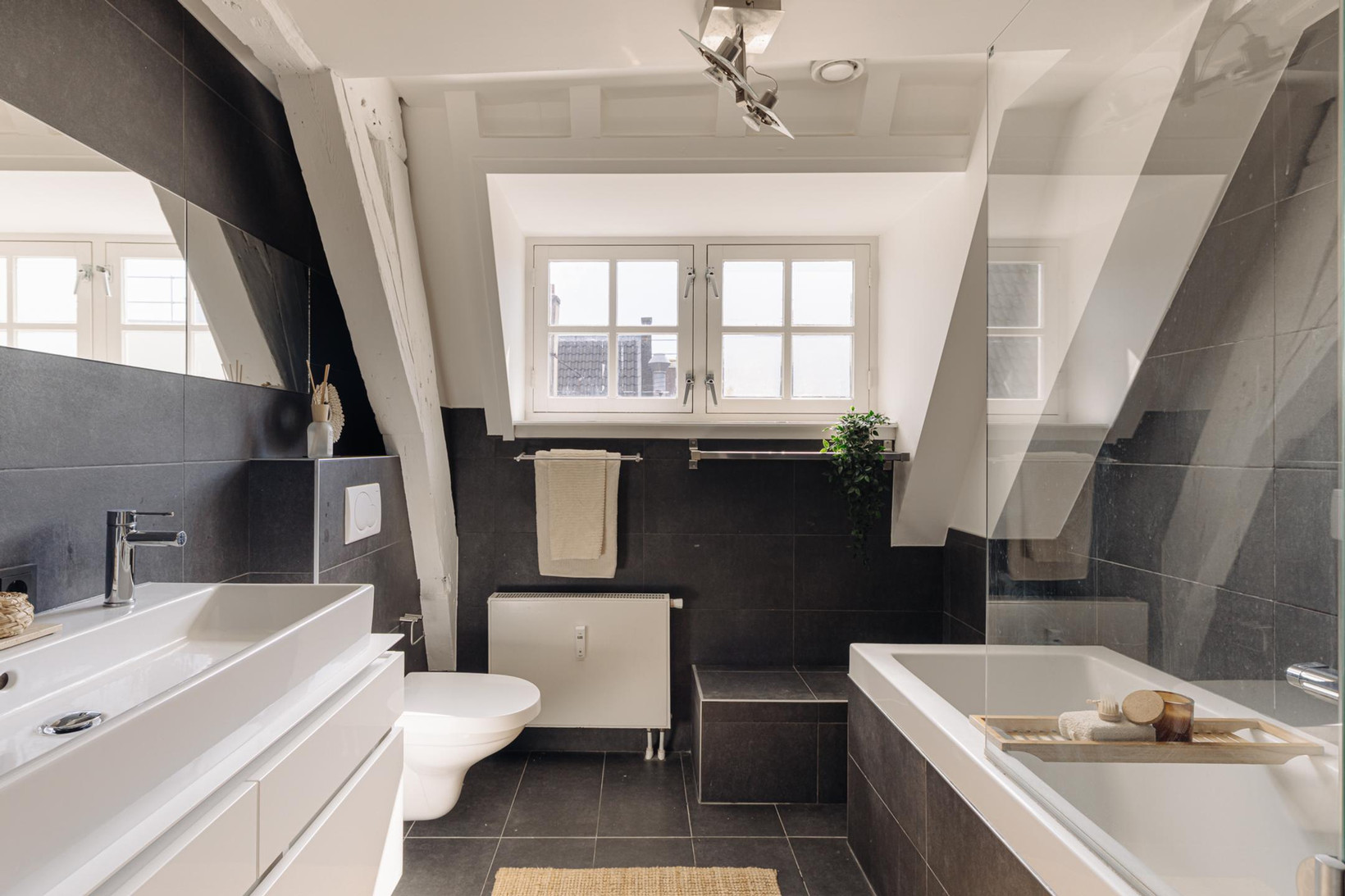 Appartement te koop: Paardenstraat 2H, Amsterdam