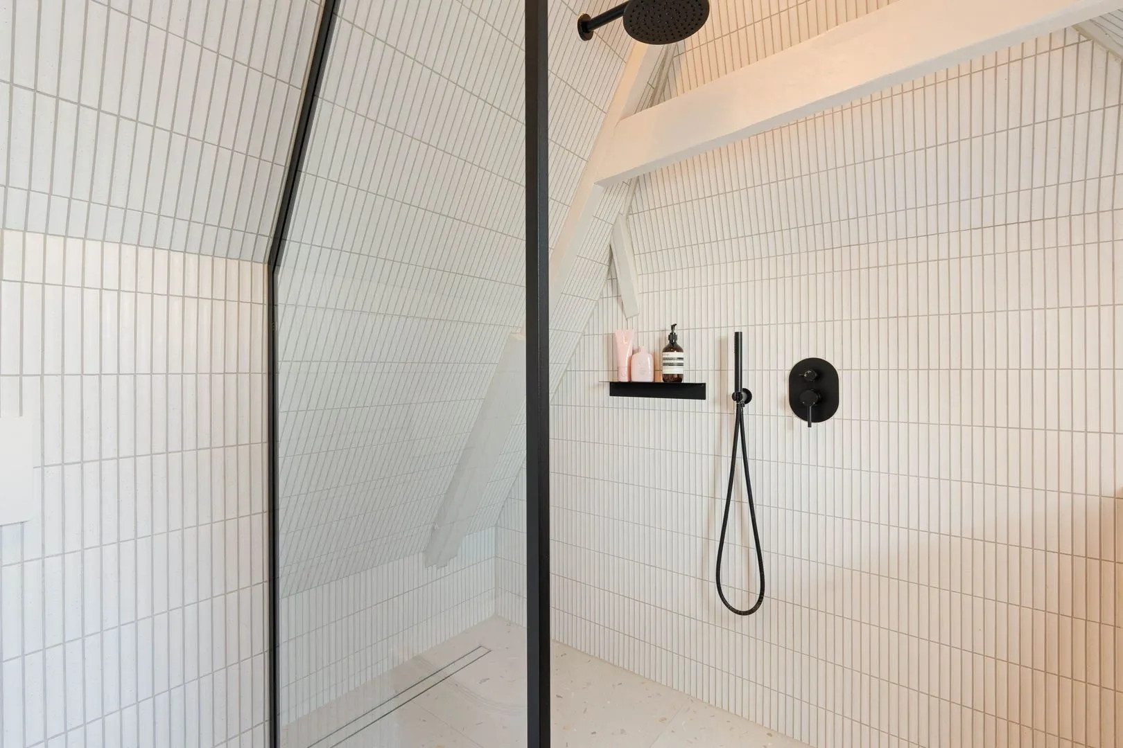 Studio te koop: Fokke Simonszstraat 37-3, Amsterdam