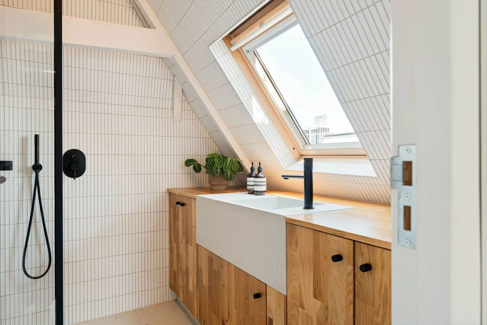 Studio te koop: Fokke Simonszstraat 37-3, Amsterdam