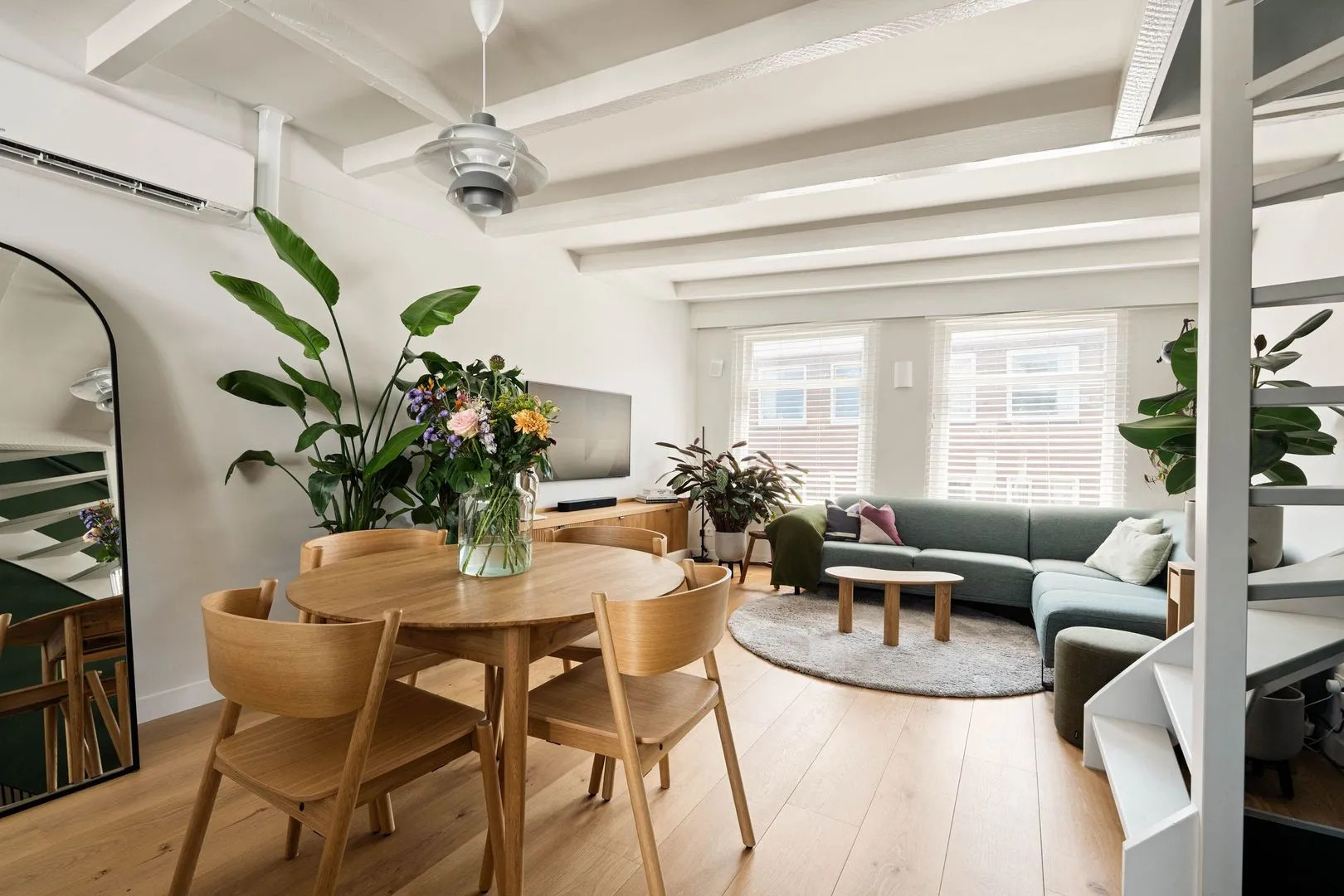 Studio te koop: Fokke Simonszstraat 37-3, Amsterdam