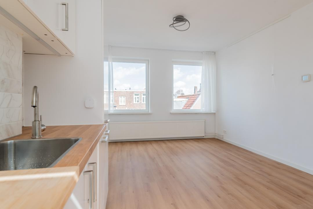 Studio te koop: Fokke Simonszstraat 54, Amsterdam