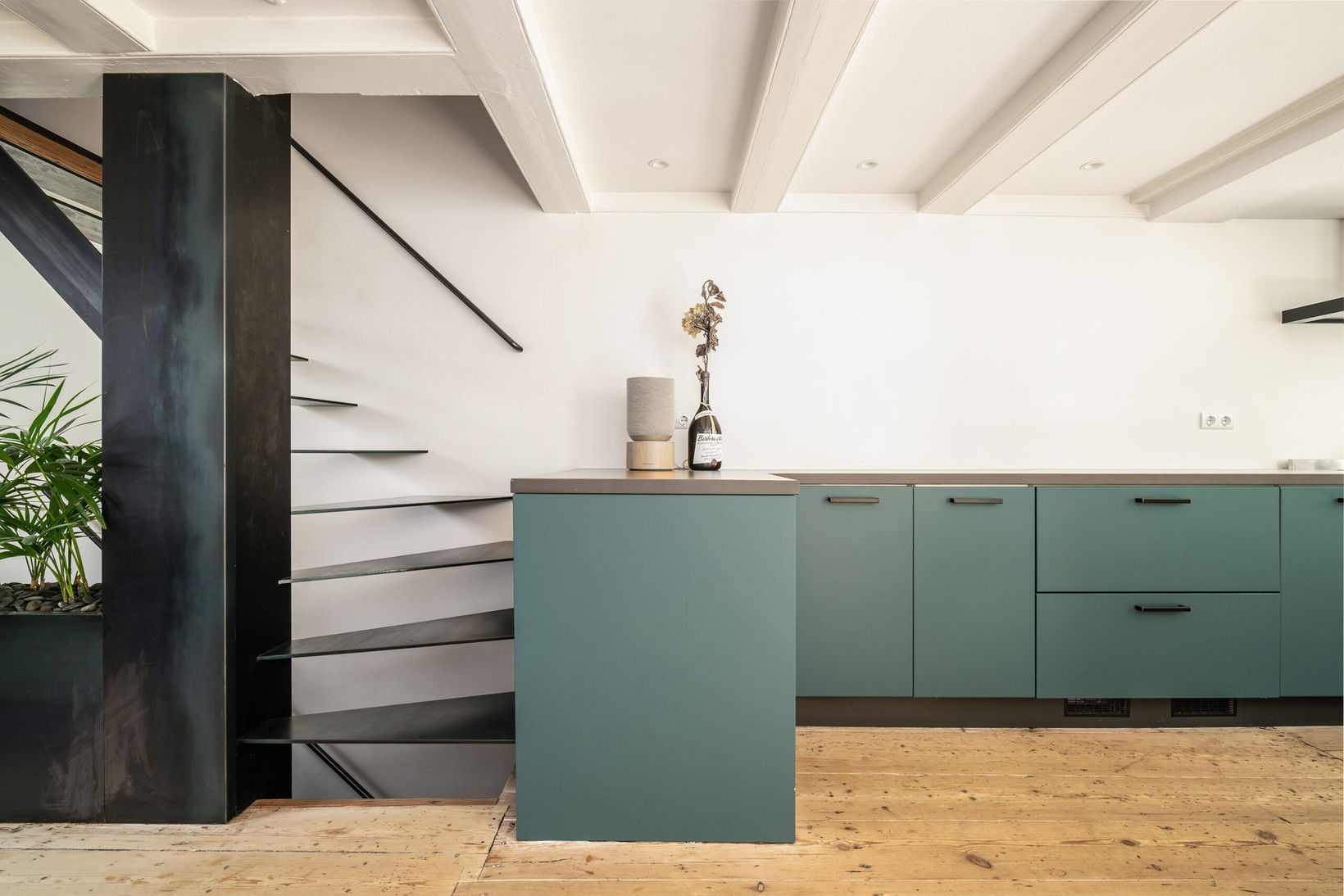 Tussenwoning te koop: Nieuwe Looiersstraat 74, Amsterdam