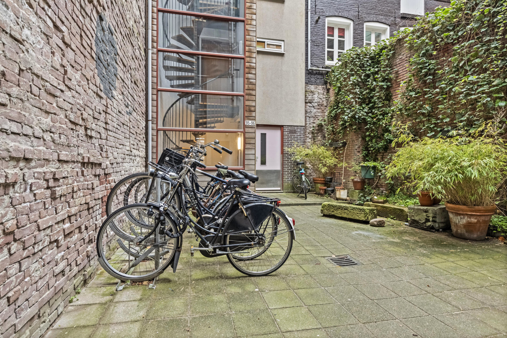 Appartement te koop: Nieuwevaart 95, Amsterdam