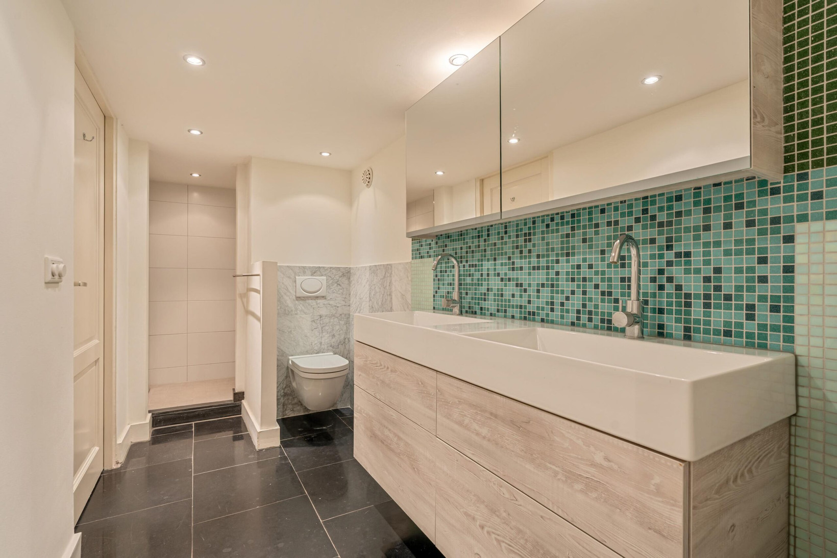 Appartement te koop: Kazernestraat 18H, Amsterdam